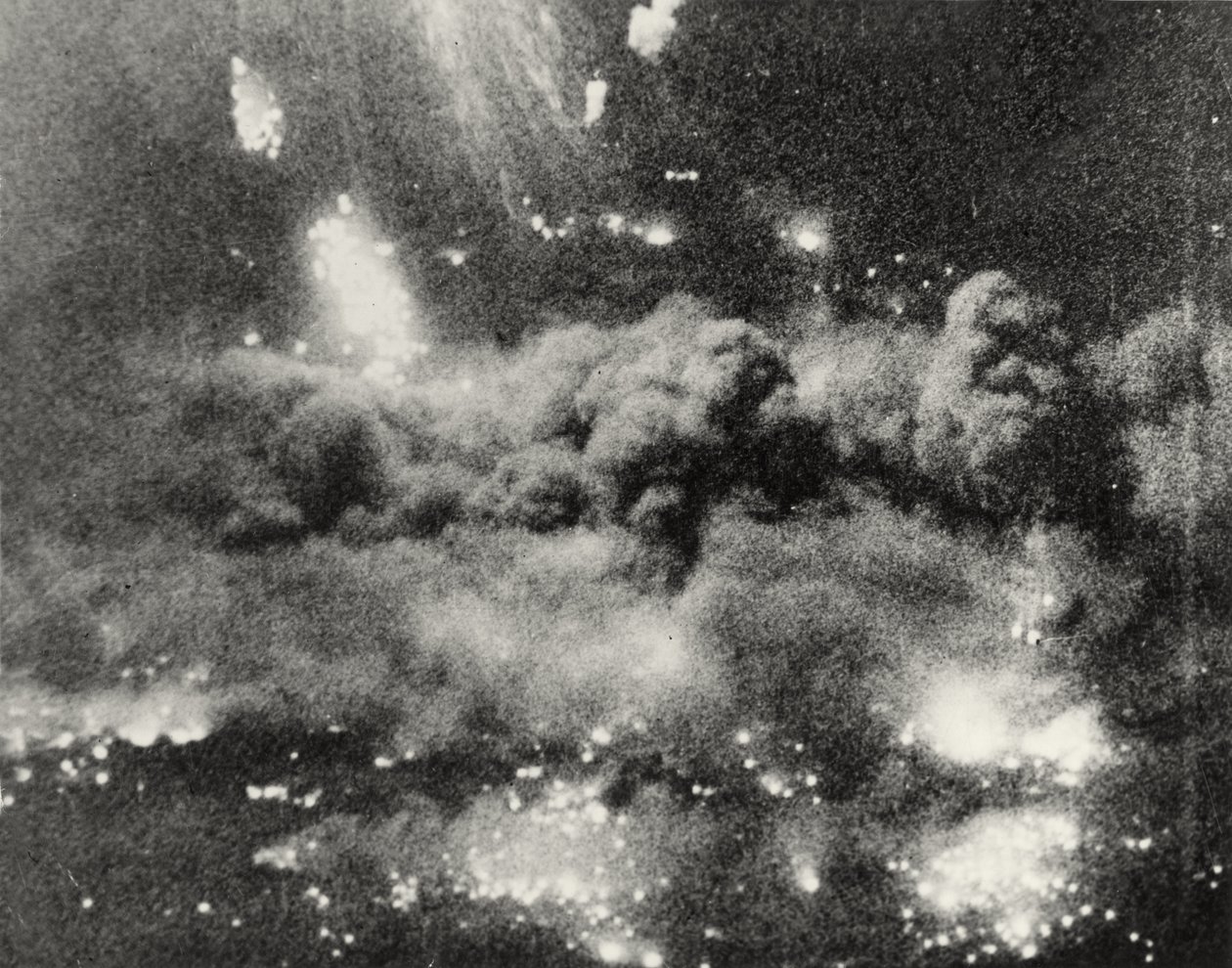 Valokuva Berliinin näkymistä, mukaan lukien pommivauriot, Saksa, 1945 tekijältä English Photographer