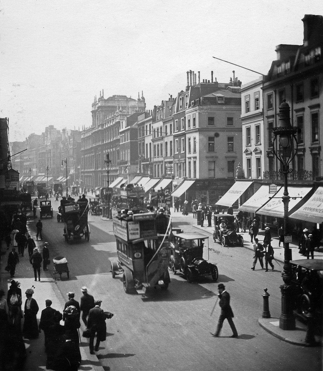 Piccadilly, Lontoo tekijältä English Photographer