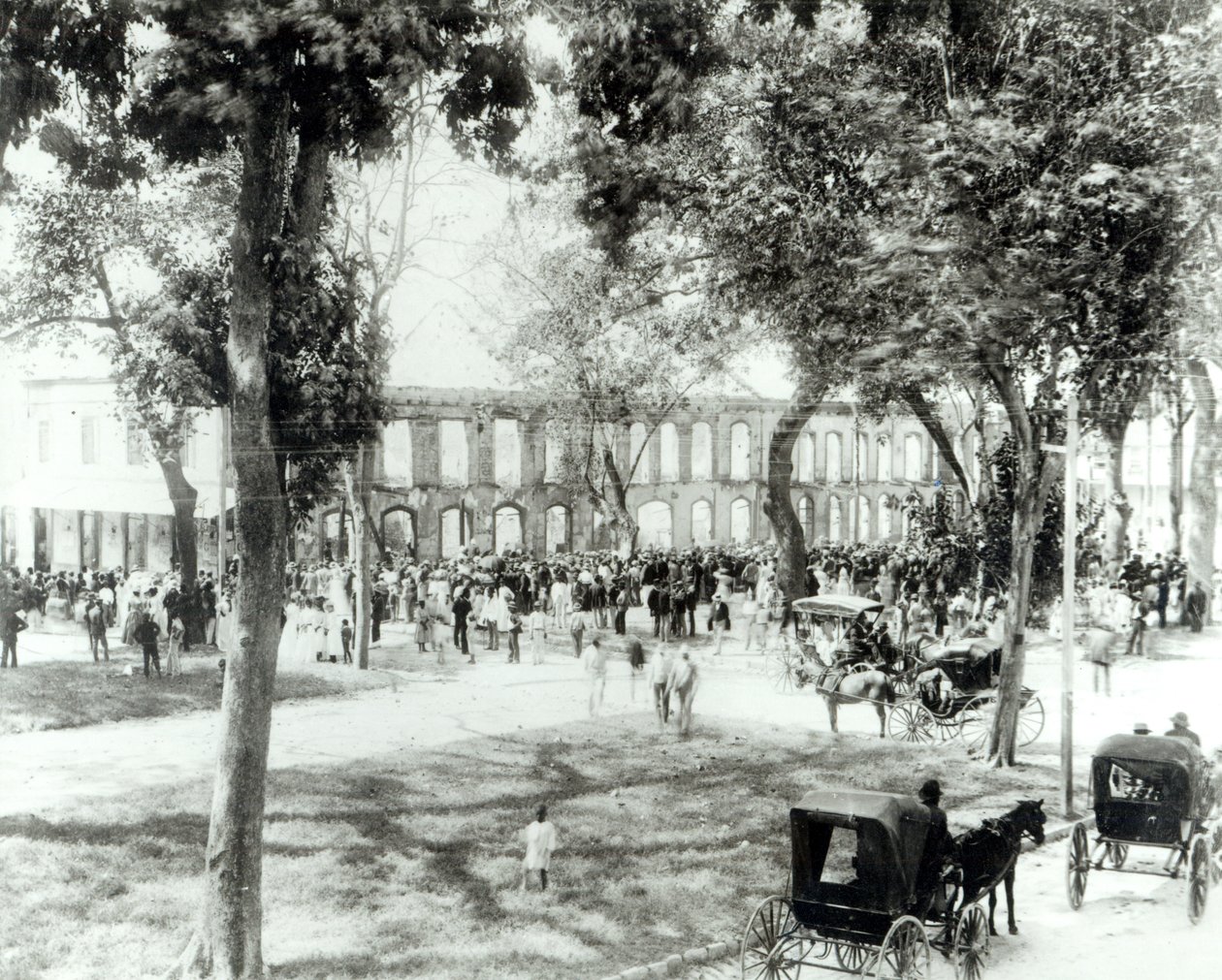 Espanjan satama, Trinidad, 1891 tekijältä English Photographer