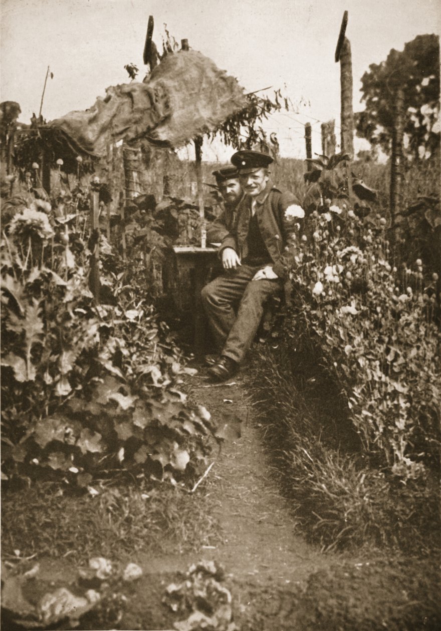 Vangit puutarhassaan, Eastcote, kuvitus saksalaisista vangeista Isossa-Britanniassa (syväpaino) tekijältä English Photographer