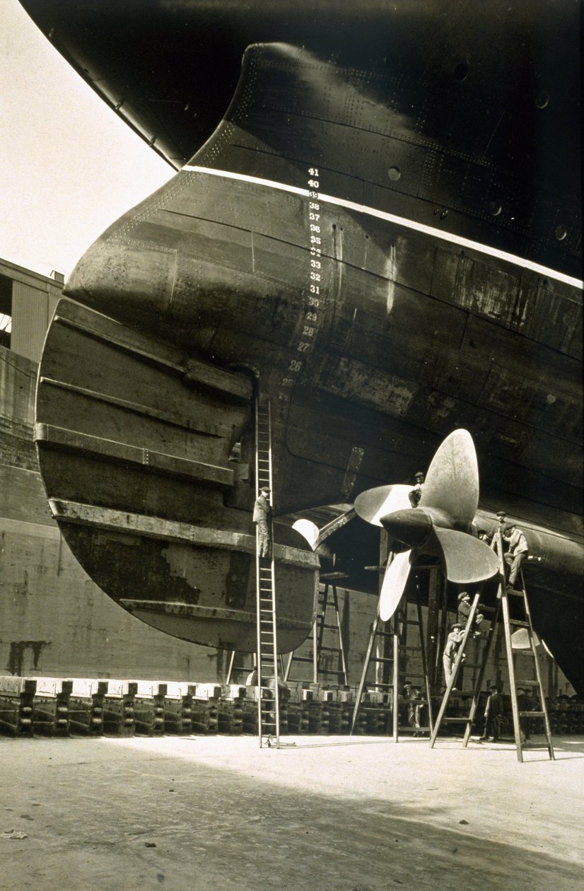 RMS Aquitania tekijältä English Photographer