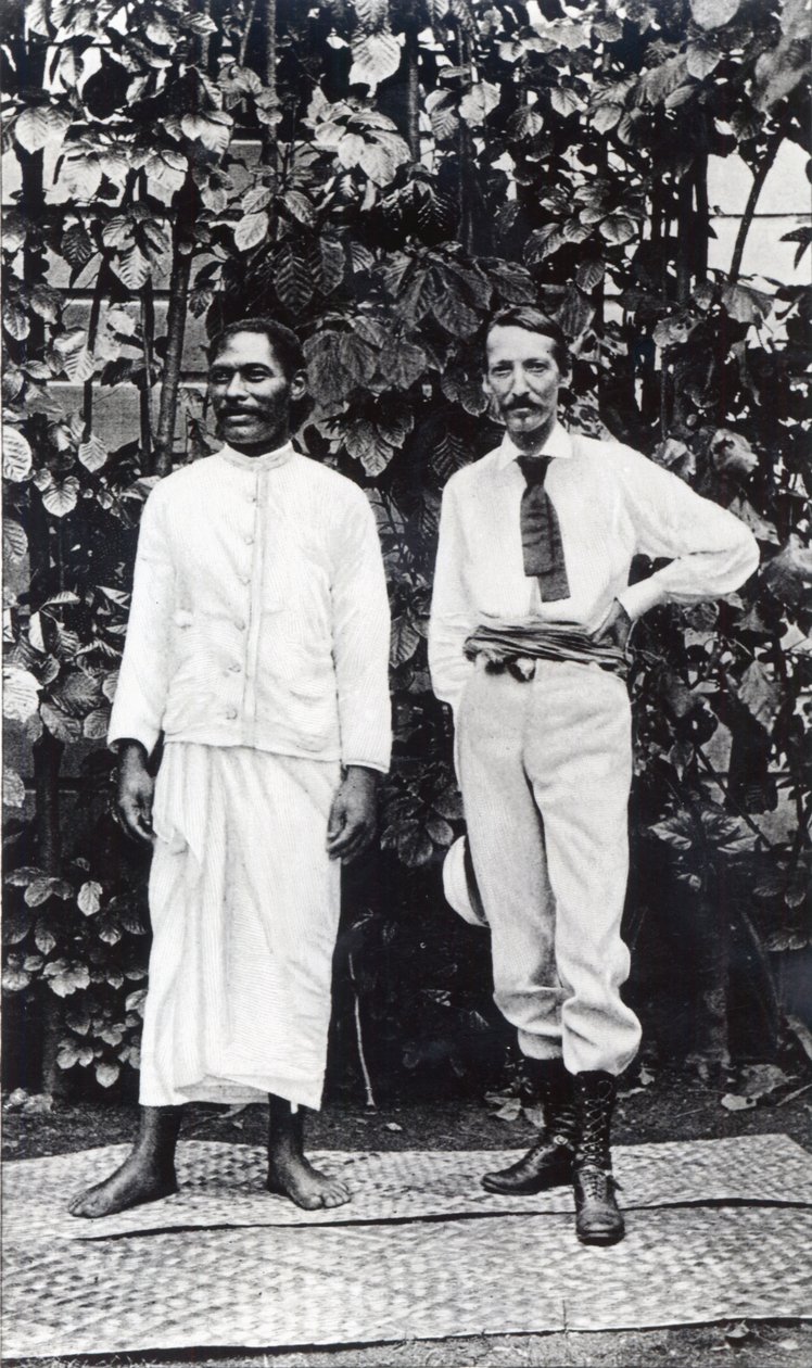 Robert Louis Stevenson ja hänen ystävänsä Tuimale Aliifono tekijältä English Photographer
