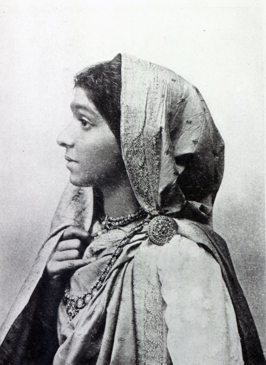 Sarojini Naidu tekijältä English Photographer