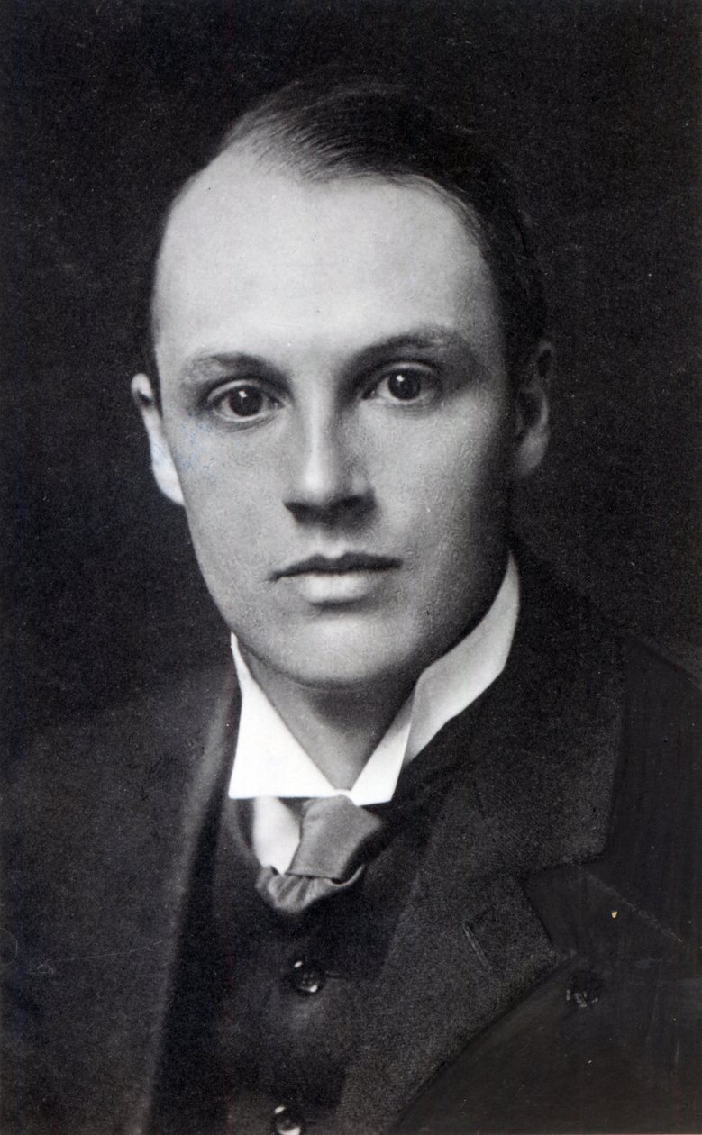 Sir Walter R.M Lamb tekijältä English Photographer
