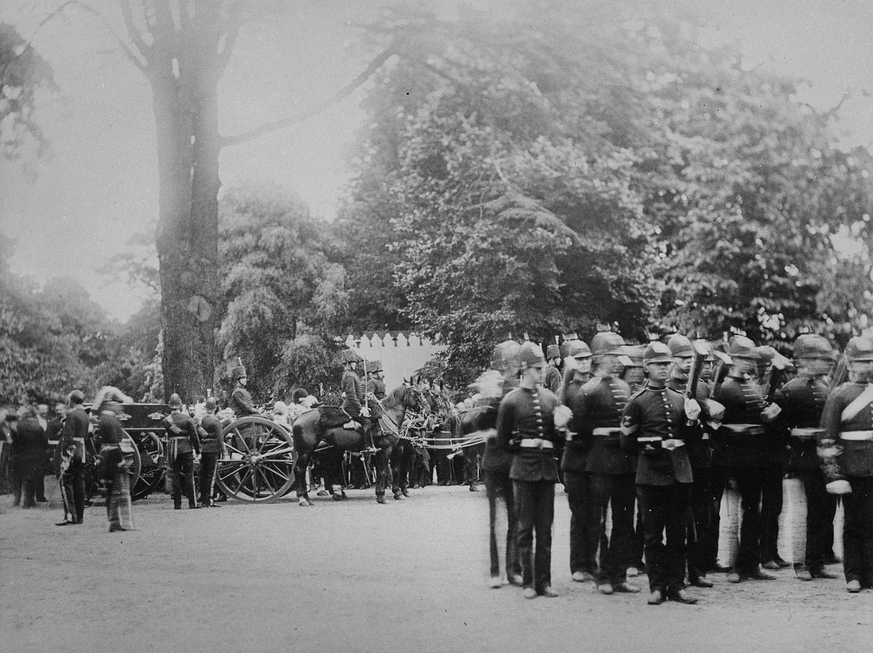Prince Imperials Funeral Cortege, Camden Place, 12. heinäkuuta 1879 tekijältä English Photographer