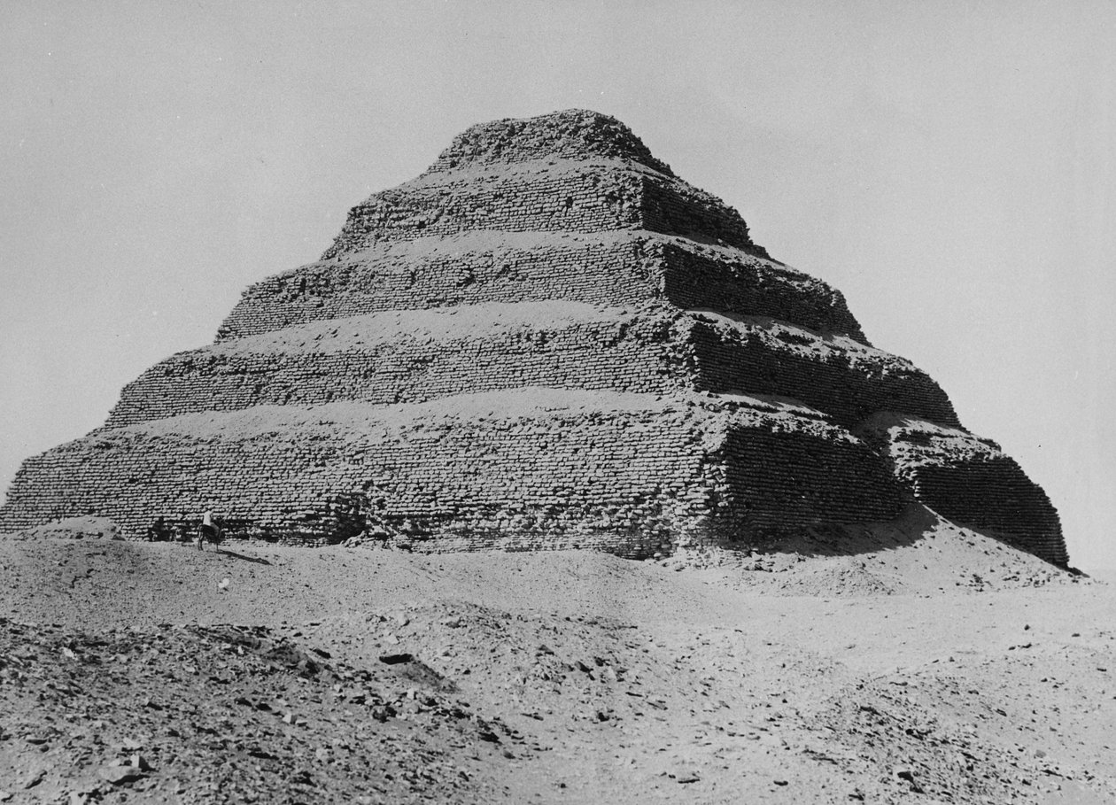 Sakkaran pyramidi, n. 1904-05 tekijältä English Photographer