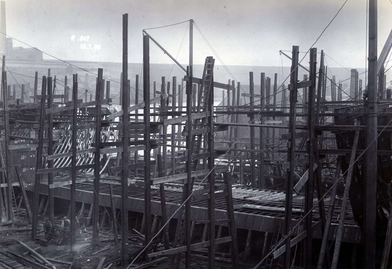 Jäätä murtava junalauttahöyrylaiva SS Baikal rungossa Sir W.G. Armstrong Mitchell and Co. Ltd:n rakentamana Low Walkerin telakalla, Newcastle upon Tyne vuonna 1896, telakka nro 647 tekijältä English Photographer