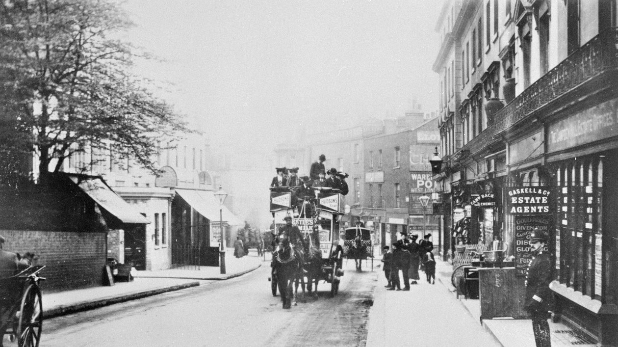 Näkymä Church Streetille, Kensington n.1906 tekijältä English Photographer