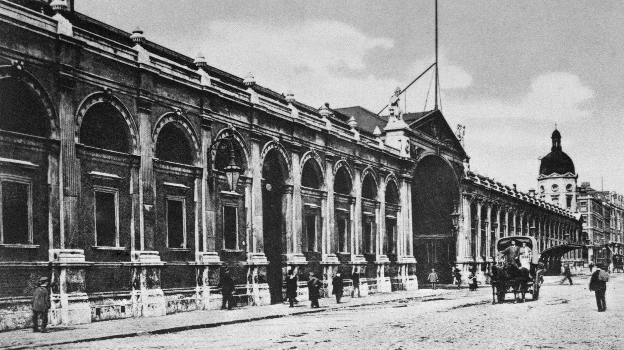 Näkymä Smithfieldin lihatorille, n. 1905 tekijältä English Photographer