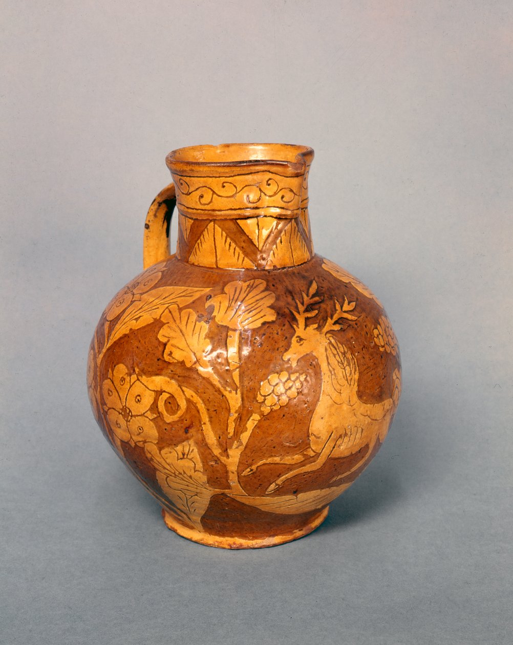 Sadonkorjuukannu sgraffito-koristeella, n.1813 tekijältä English School