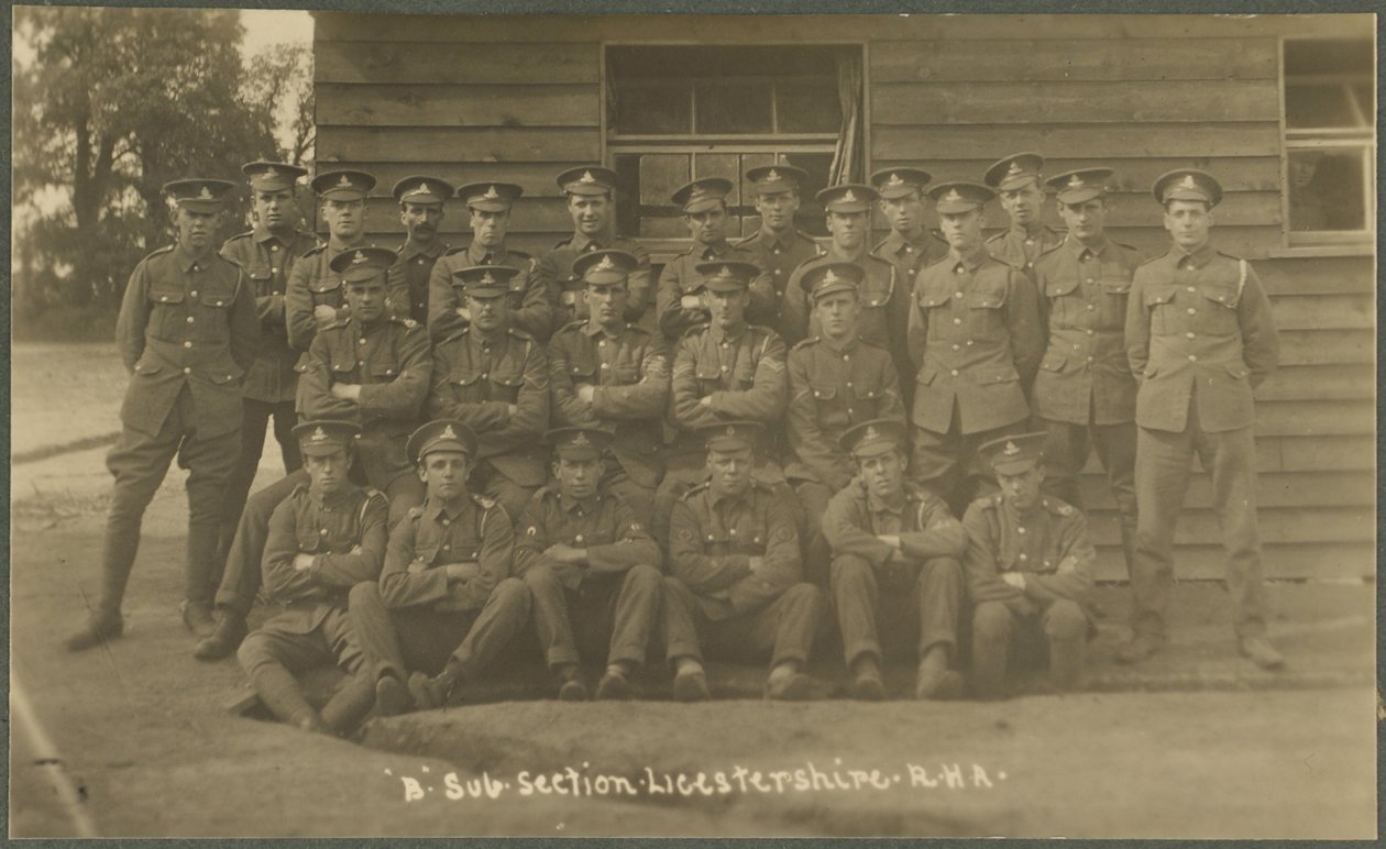 B-alaosasto, Leicestershire Royal Horse Artillery, harjoitusleirillä Dississä, 1914-18 tekijältä English Photographer