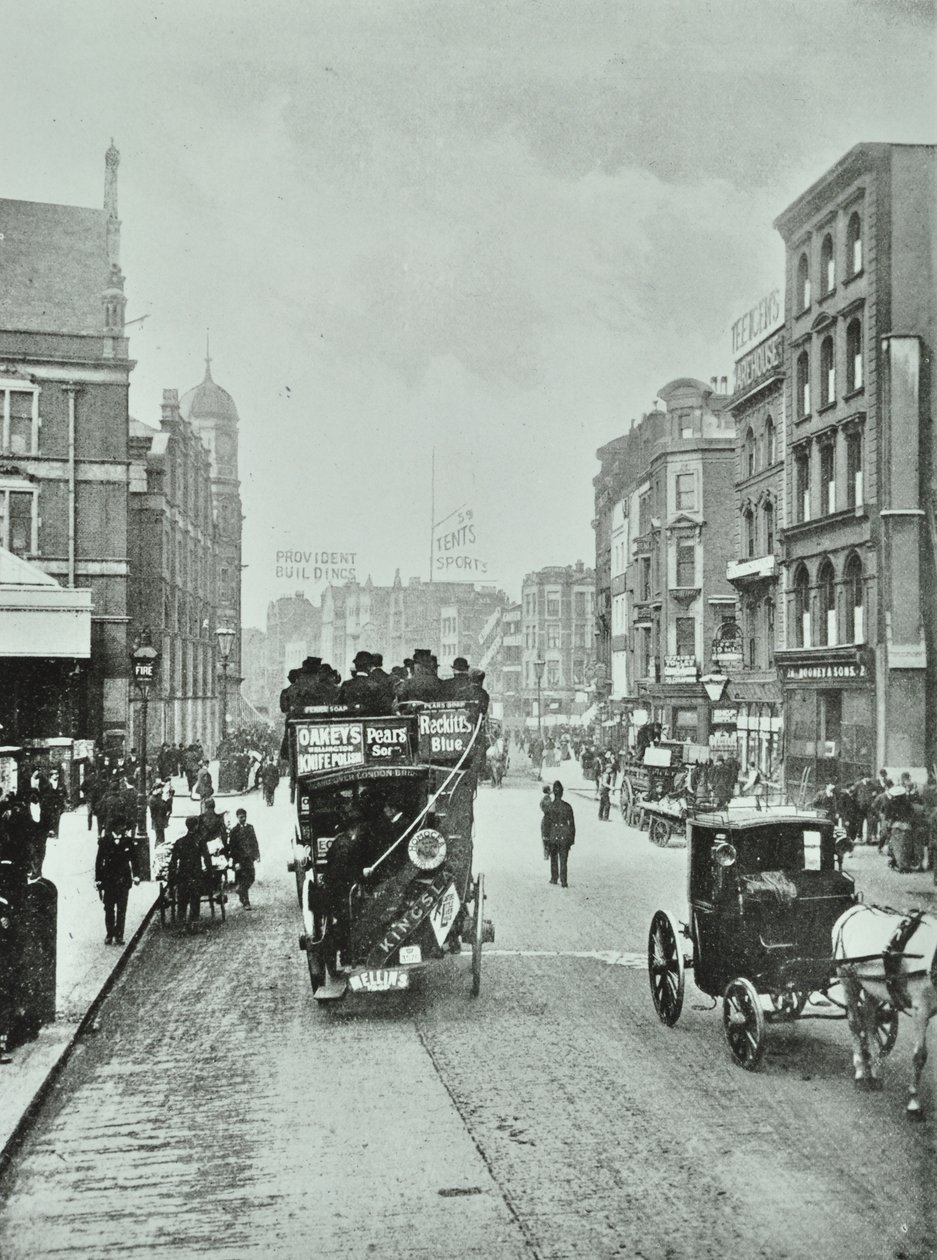 Bishopsgate: Liverpool Streetistä pohjoiseen, Lontoo, 1890 tekijältä English Photographer