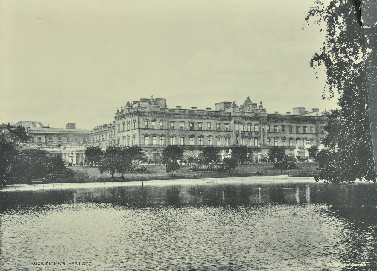 Buckinghamin palatsi, Buckinghamin palatsi, Westminster LB: yleiskuva, 1896 tekijältä English Photographer