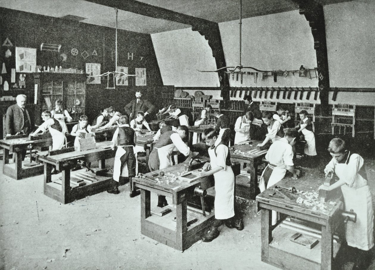 Puusepänluokka, 1896 tekijältä English Photographer