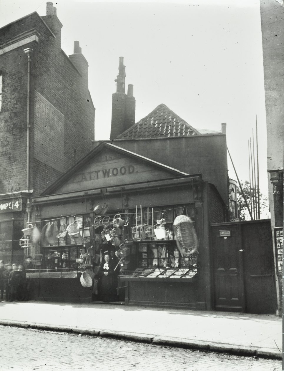 Evelyn Street: Deptford High Street, Lontoo, 1899 tekijältä English Photographer