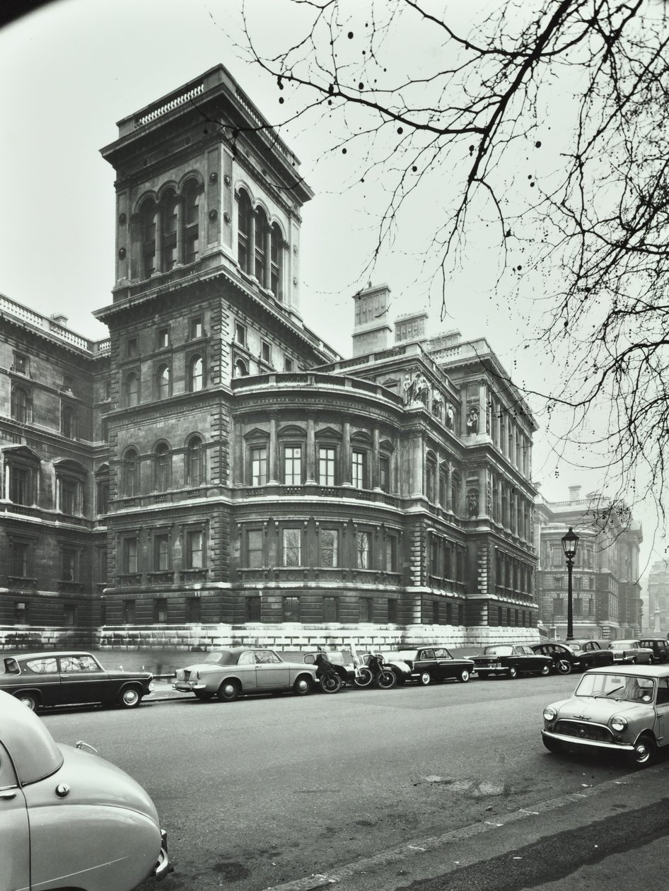 Ulkoministeriö, Whitehall, Westminster LB: korkeus Saint James Parkiin, 1896 tekijältä English Photographer