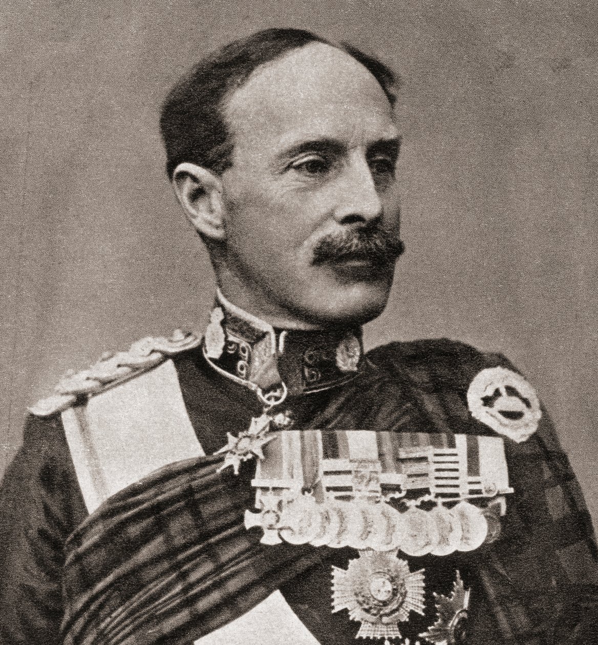 Kenraali Sir Ian Standish Monteith Hamilton, The Illustrated War News, 1915 tekijältä English Photographer