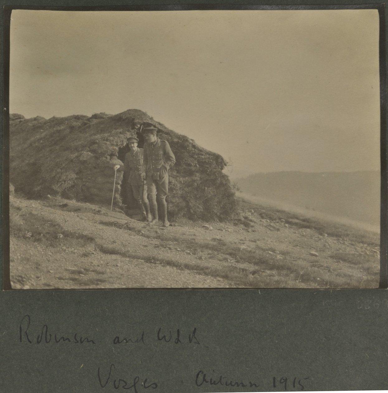 Harold Roper Robinson ja William Lawrence Bragg, Vosges, syksy 1915 tekijältä English Photographer