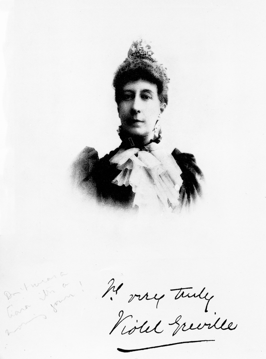 Lady Violet Greville tekijältä English Photographer