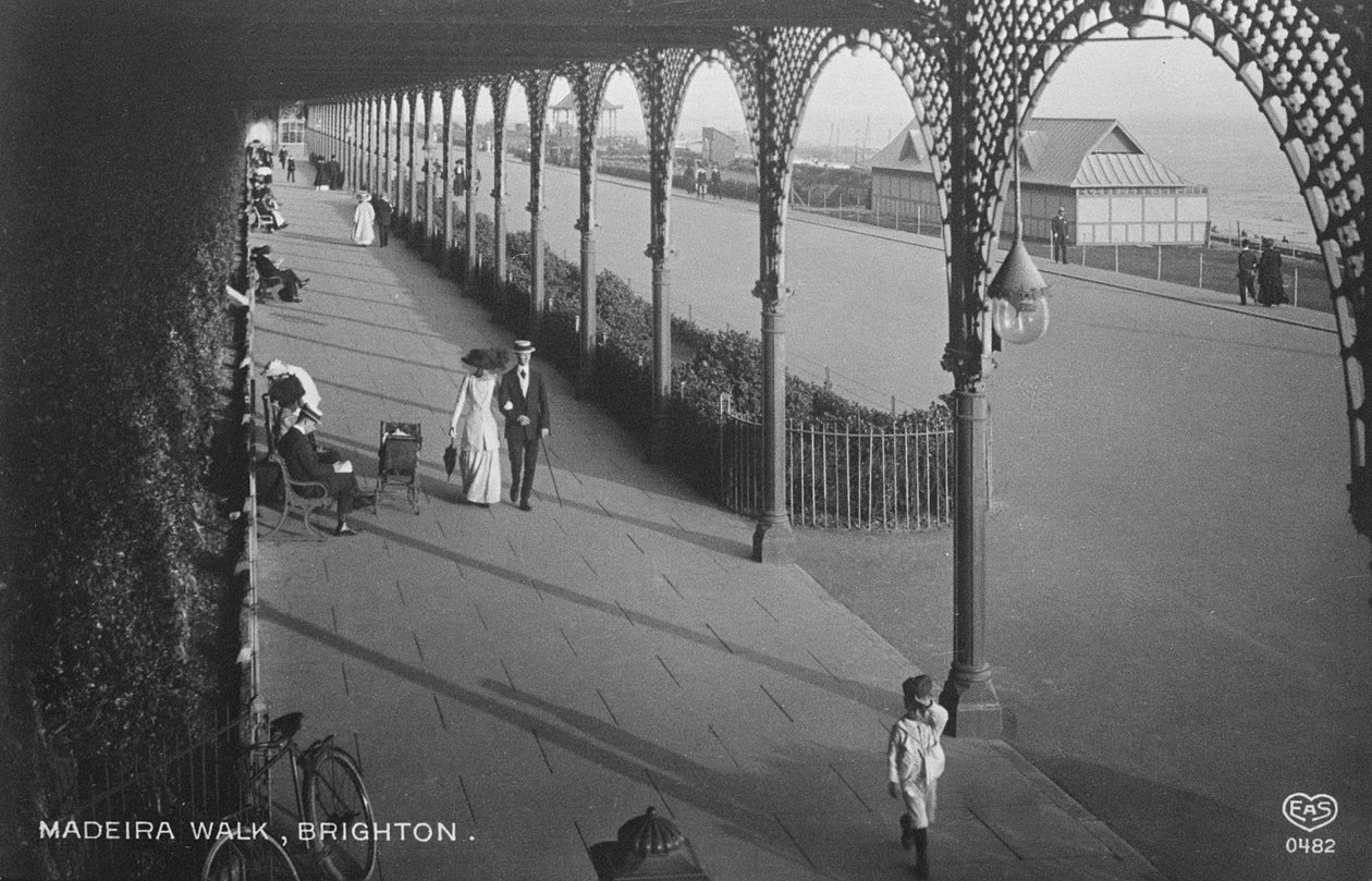 Madeira Walk, Brighton tekijältä English Photographer