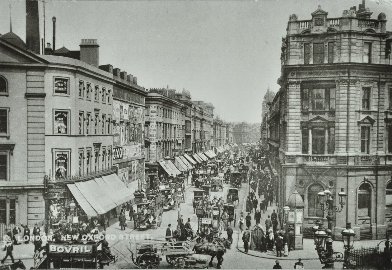 New Oxford Street: katsot itään Saint Giles Circuksesta, 1895 tekijältä English Photographer