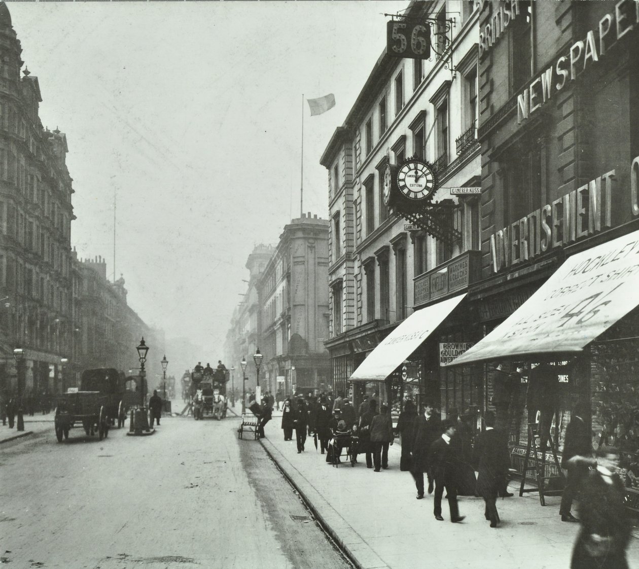 New Oxford Street: katso länteen Bloomsbury Waylla, 1890 tekijältä English Photographer