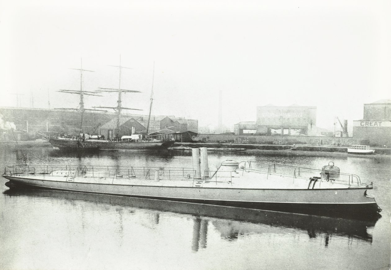 Yksi kolmesta Portugalin hallitukselle rakennetuista torpedoveneistä, Lontoo, 1881 tekijältä English Photographer