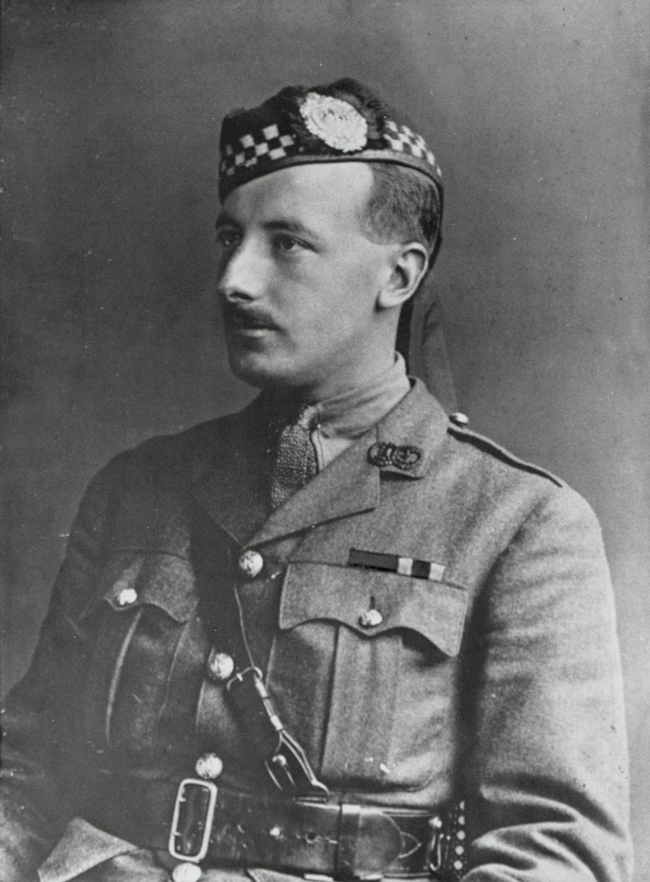 Muotokuva kapteeni Arthur Henderson VC:stä, 2. pataljoona Argyll ja Sutherland Highlanders, 1915 tekijältä English Photographer