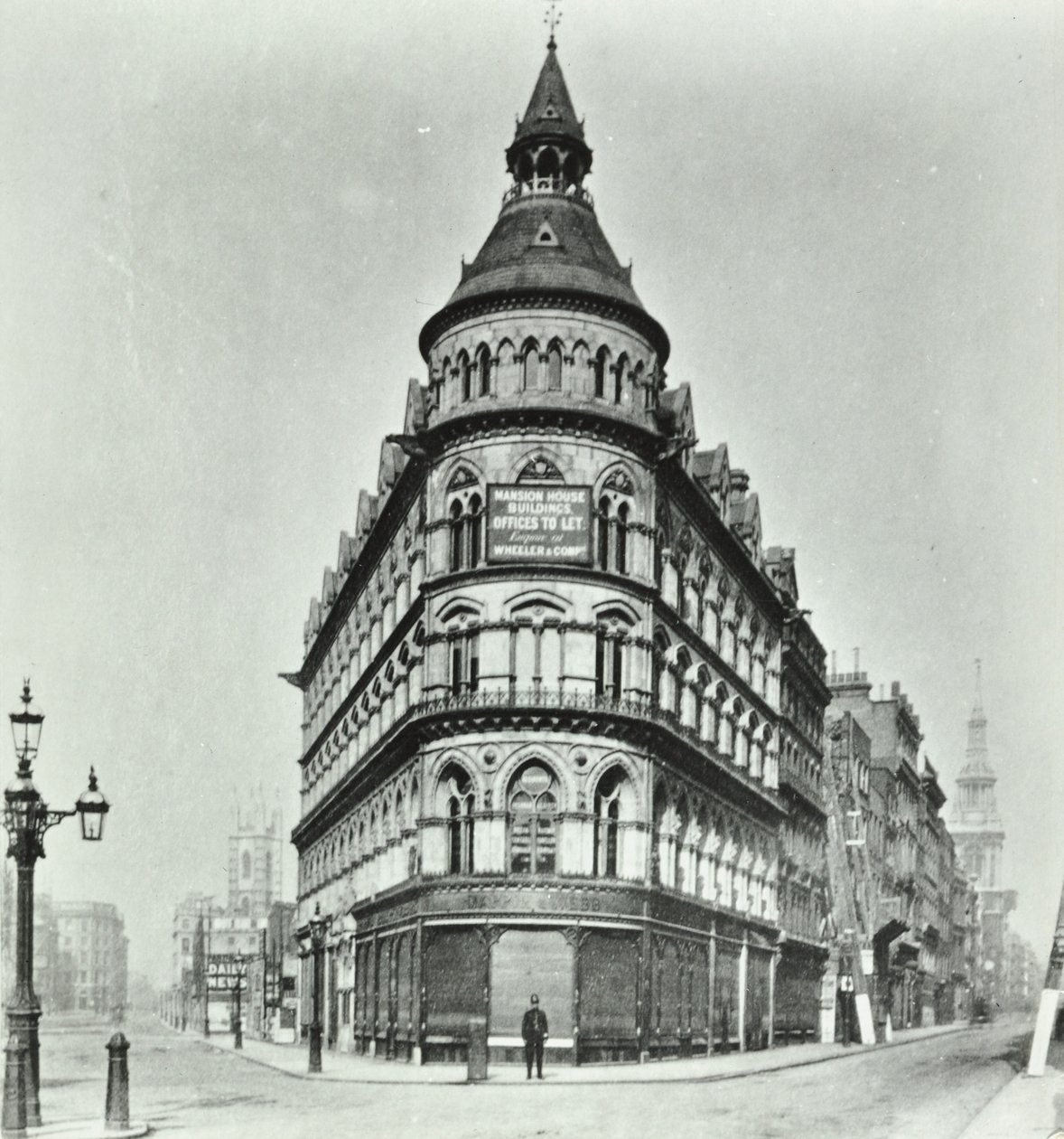 Queen Victoria Street, Mansion House Streetin Poultryn ja Queen Victoria Streetin kulma, Lontoo, 1880 tekijältä English Photographer
