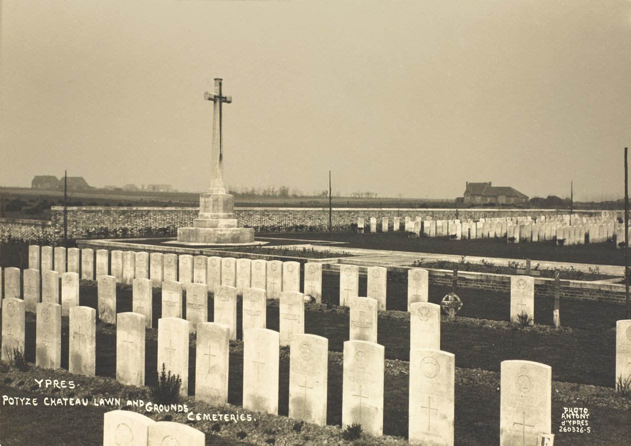 Saint-Charles de Potyzen hautausmaa, Ypres tekijältä English Photographer