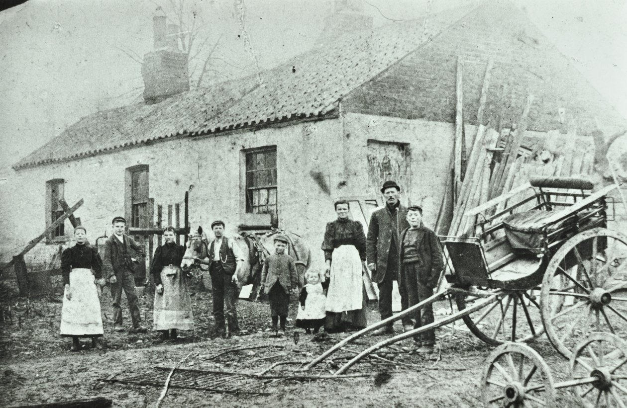 Saint Gothard Road: maatilamökit, 1880 tekijältä English Photographer