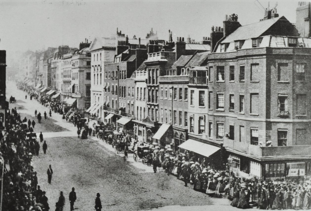 Saint Jamess Street, Westminster LB: katsot pohjoiseen Pall Mallista, 1889 tekijältä English Photographer