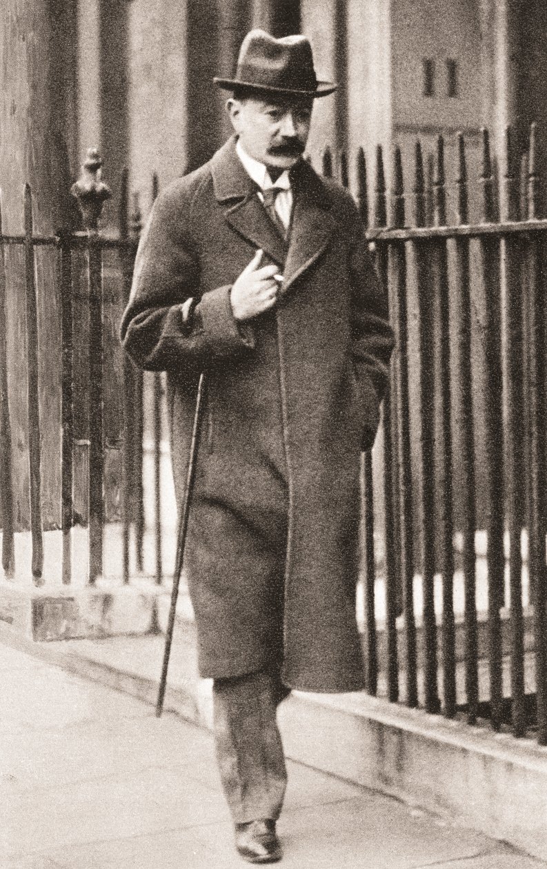 Sir Graeme Thomson, The Illustrated War News, 1915 tekijältä English Photographer