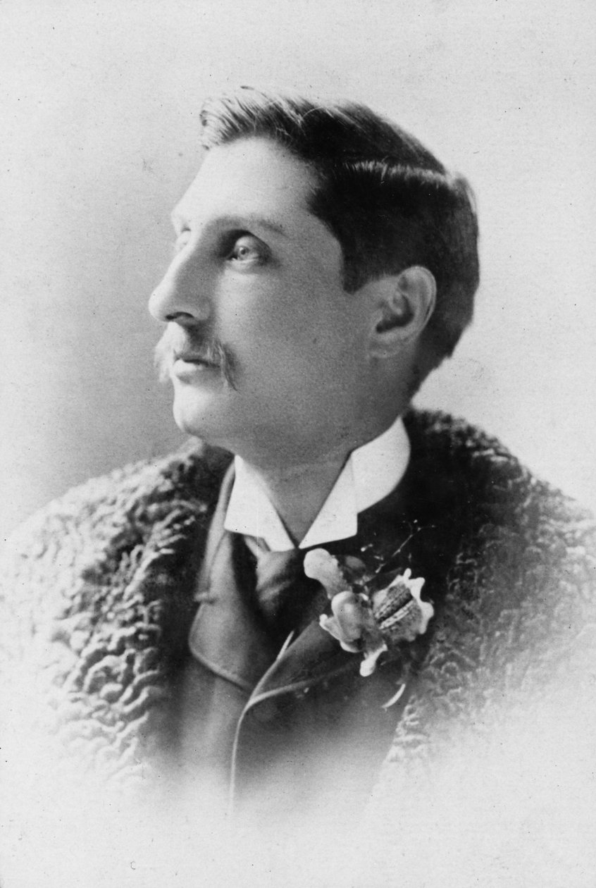 Sir Henry Rider Haggard, noin 1870-luku tekijältä English Photographer