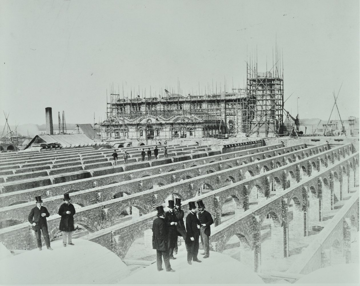 Southern Outfall Sewer, Crossness: rakennustyöt, 1865 tekijältä English Photographer