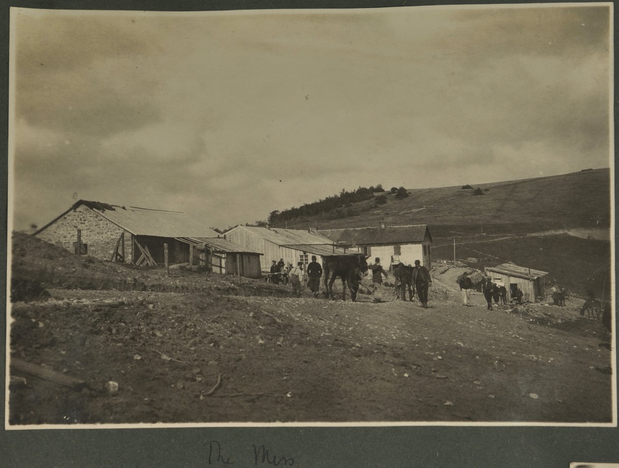 Mess, luultavasti Sound Ranging -koulutusasemalla, joka perustettiin Vogeesiin vuonna 1915 tekijältä English Photographer
