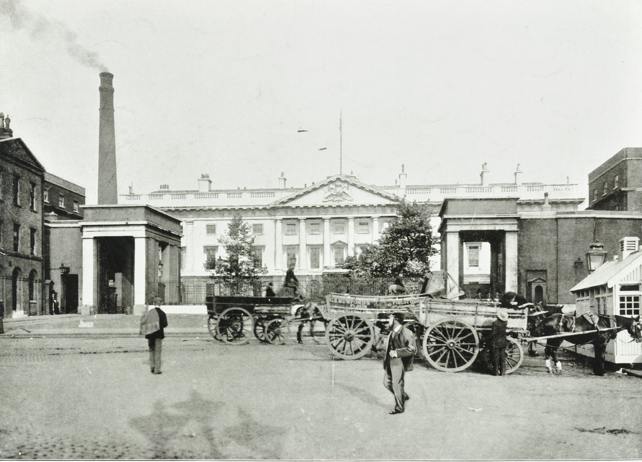 Royal Mint, Lontoo, 1895 tekijältä English Photographer