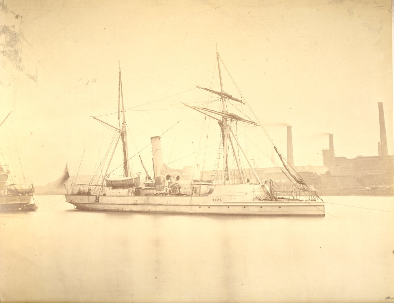 Tyne-jokeen ankkuroituneen tykkiveneen "Delta" oikea puoli, n. 1876 tekijältä English Photographer