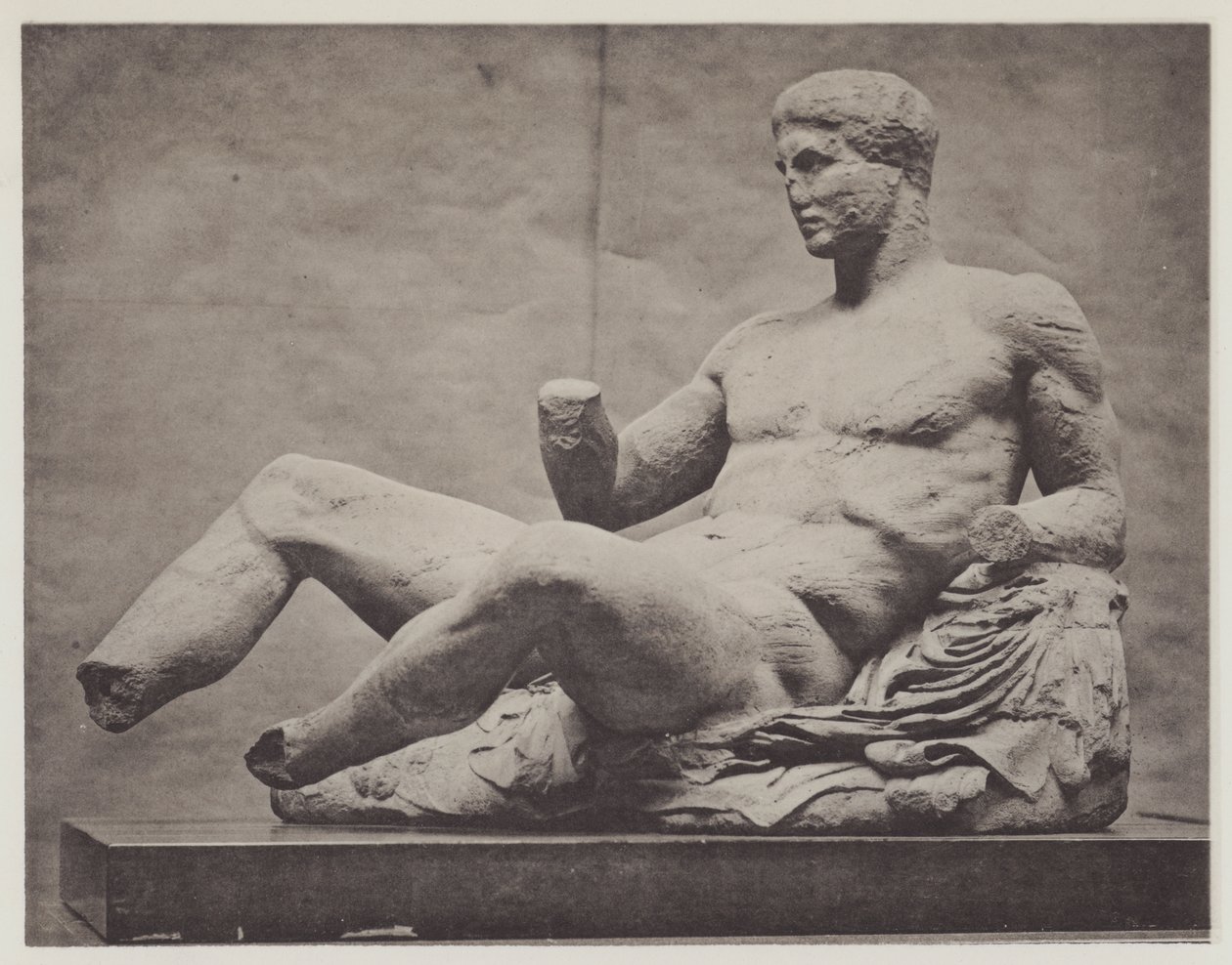 Theseus (s/w-kuva) tekijältä English Photographer