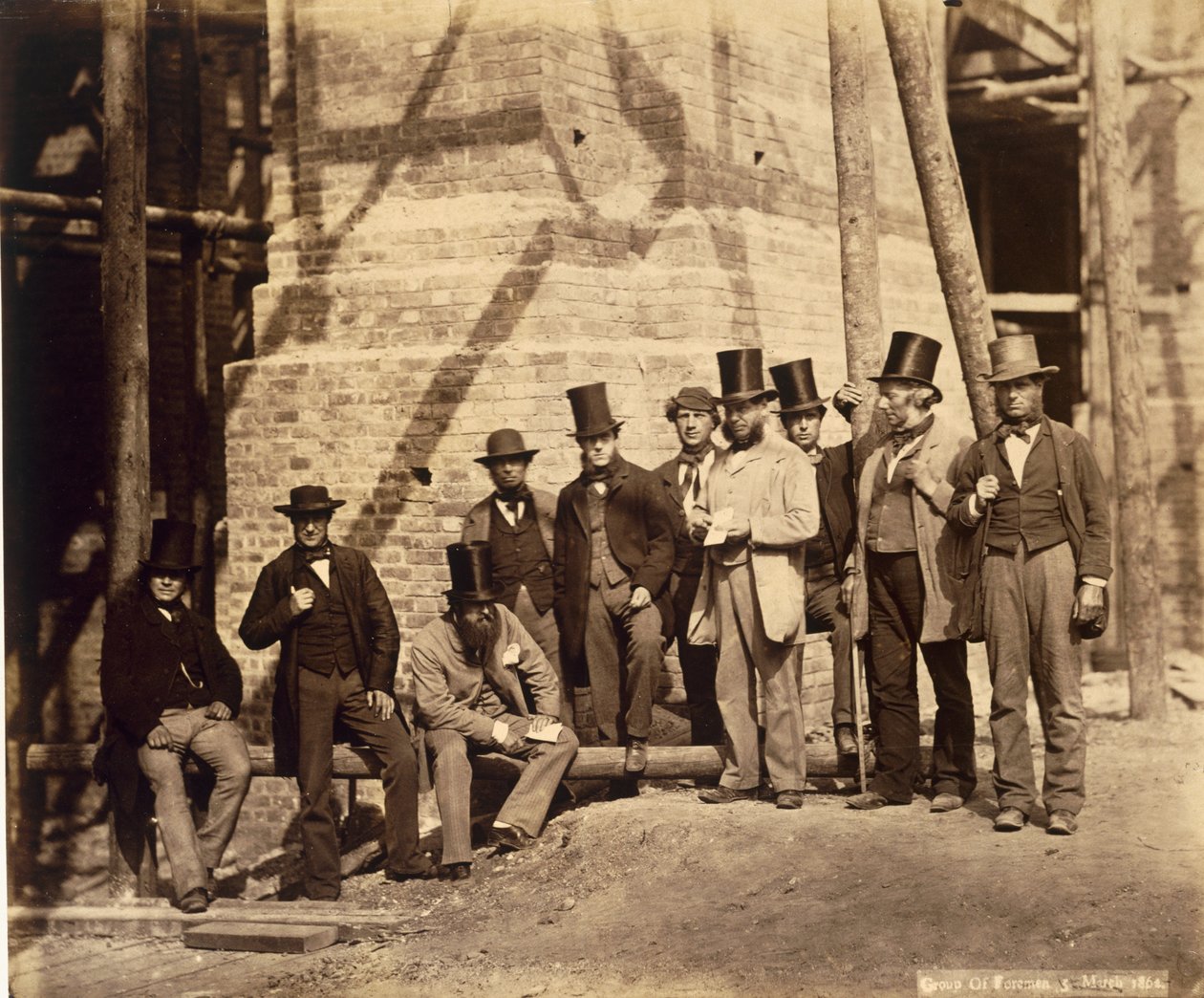 Esimiesryhmä, 1862 tekijältä English School