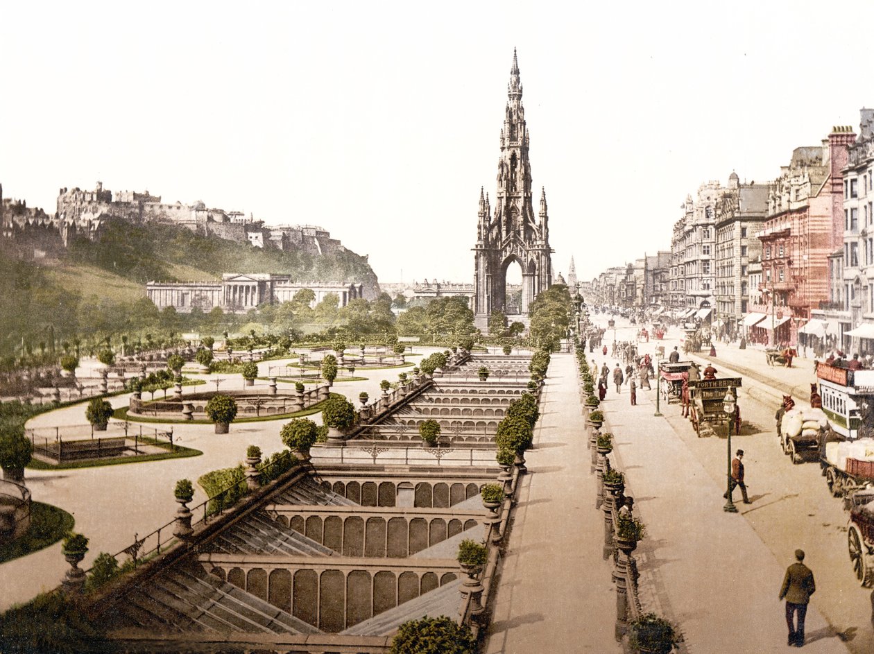 Princes Street, linna ja Scott Monument, Edinburgh (käsin värjätty valokuva) tekijältä English School