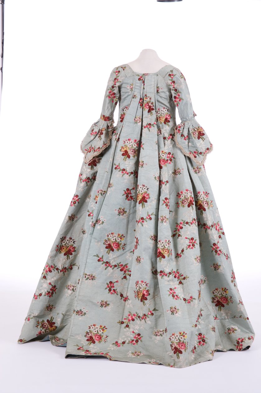 Takakuva säkkiselkämekosta, 1760-luku (brokaadittu silkki) tekijältä English School