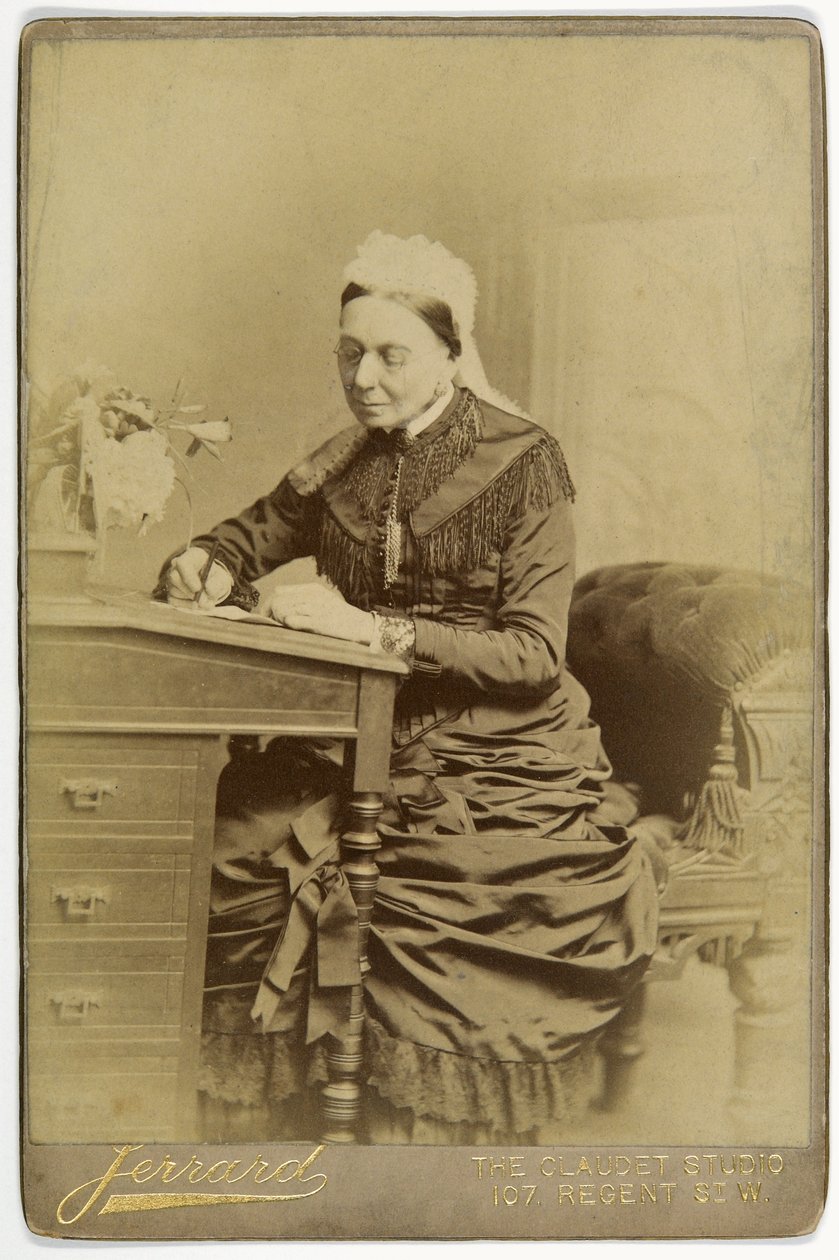 Sarah Elizabeth Wardroper tekijältä English School