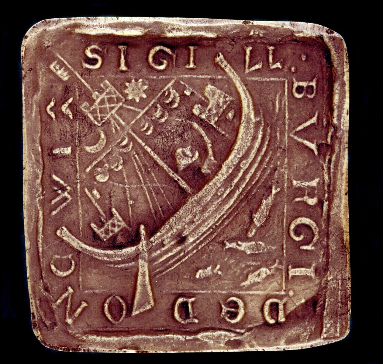 Dunwichin kaupungin sinetti Suffolkissa. Kuvassa on laiva kovassa merenkäynnissä, mikä viittaa todennäköisesti myrskyihin, jotka tuhosivat osan kaupungista vuosina 1286 ja 1347. 1300-luku. Pariisi, Kansallisarkisto tekijältä English School