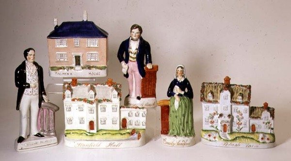 Valikoima nimettyjä Staffordshiren hahmoja: Stanfield Hall; potaskan maatila; Palmerin talo; Emily Sandford; James Bloomfield Rush; William Palmer, n. 1849 (keraaminen) tekijältä English School
