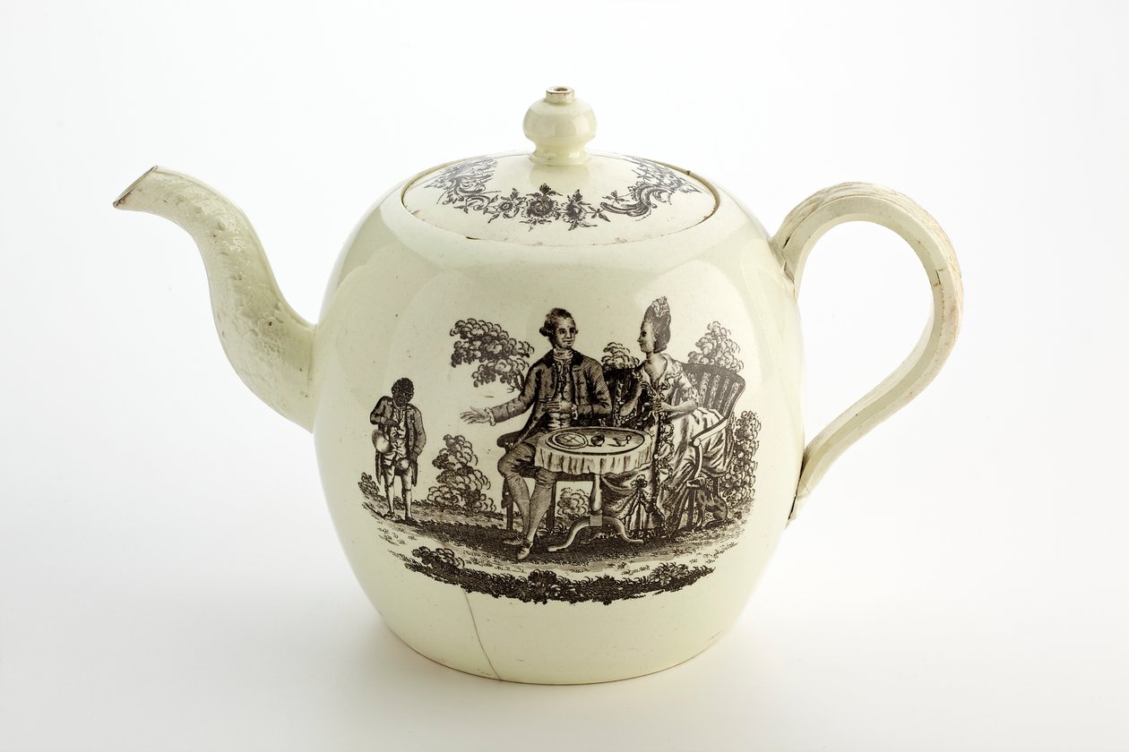 Staffordshire Wedgwood teekannu, n. 1775-85 (kermaastiat) tekijältä English School