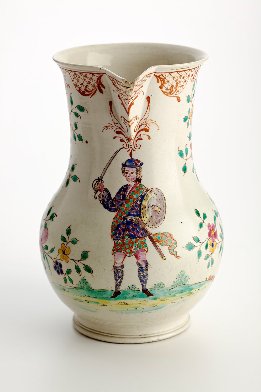 Staffordshire-kannu koristeltu figuurilla Highland-asussa, 1755 (suolalasitettu keramiikka) tekijältä English School