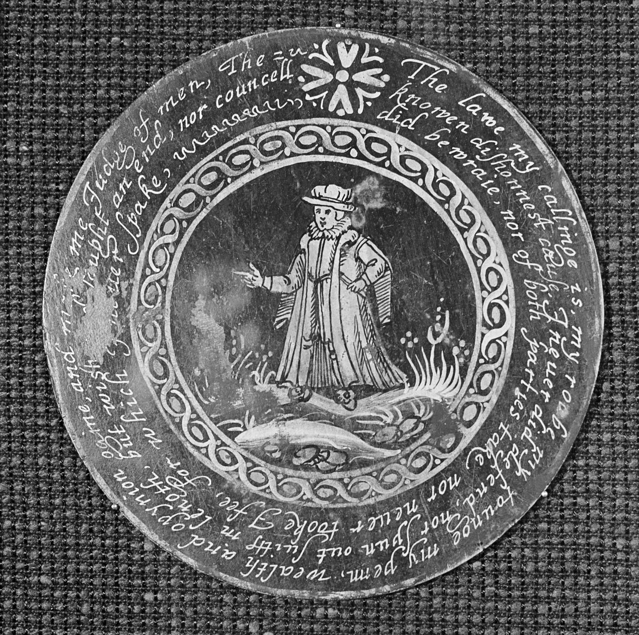 The Lawyer, joka on peräisin "Maailman kaksitoista ihmettä" kutsutusta kaivurisarjasta, tehty Thomas Sackvillelle, Dorsetin ensimmäiselle jaarlille, n. 1600 (pyökki) (katso myös 5975, 5974 ja 5973) tekijältä English School