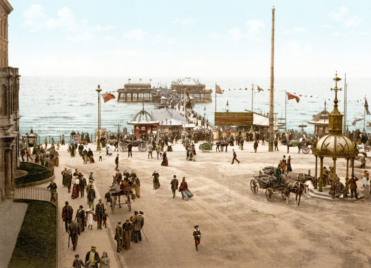 North Pier, Blackpool (käsin värjätty valokuva) tekijältä English School