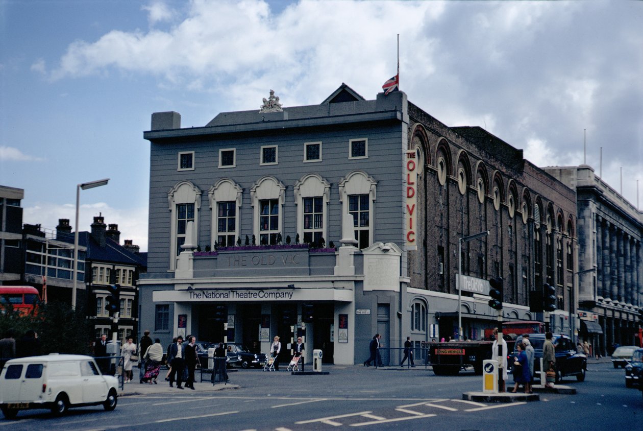 The Old Vic, The Cut tekijältä English School